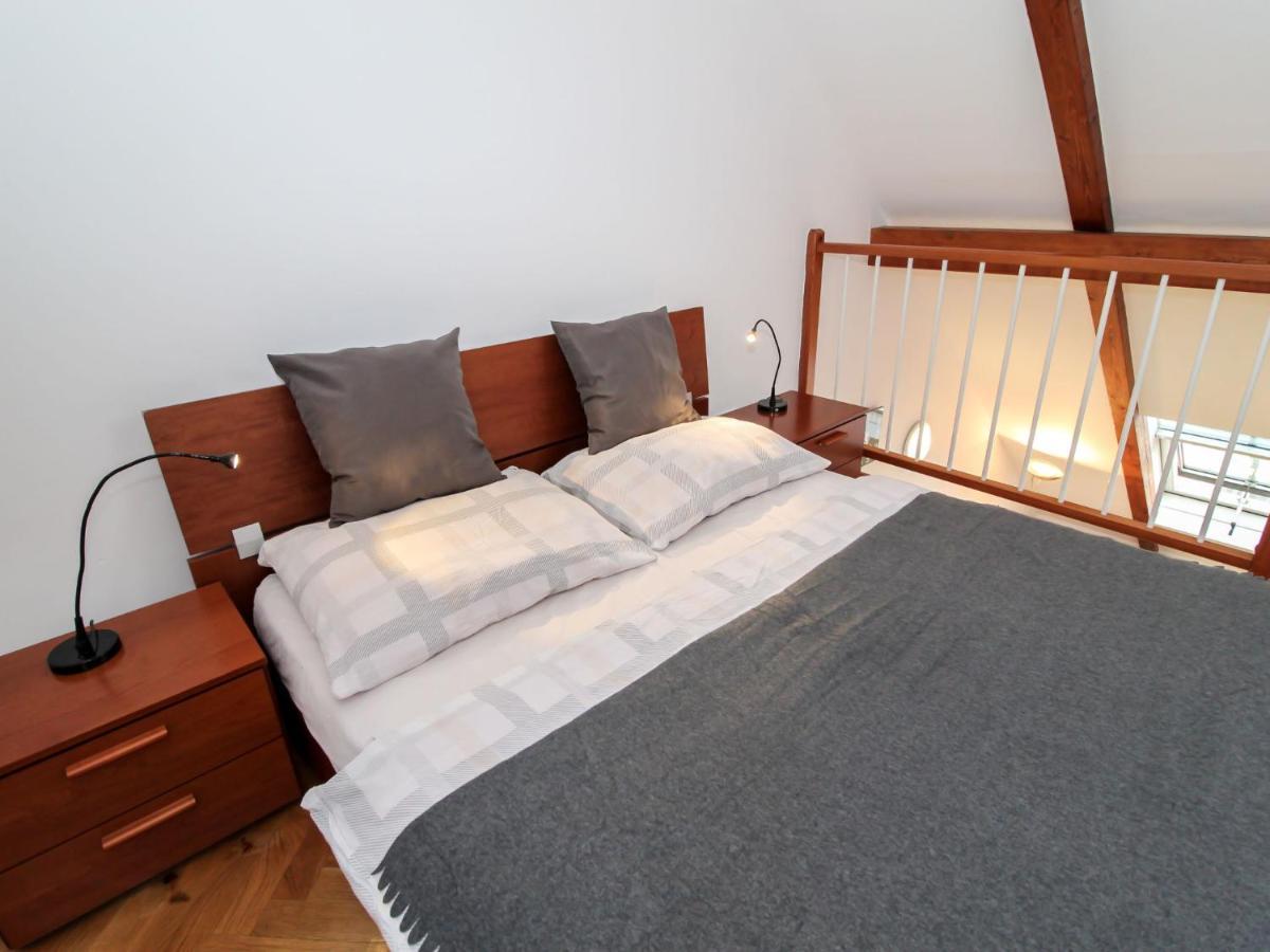 Apartment O21 By Interhome Praga Esterno foto