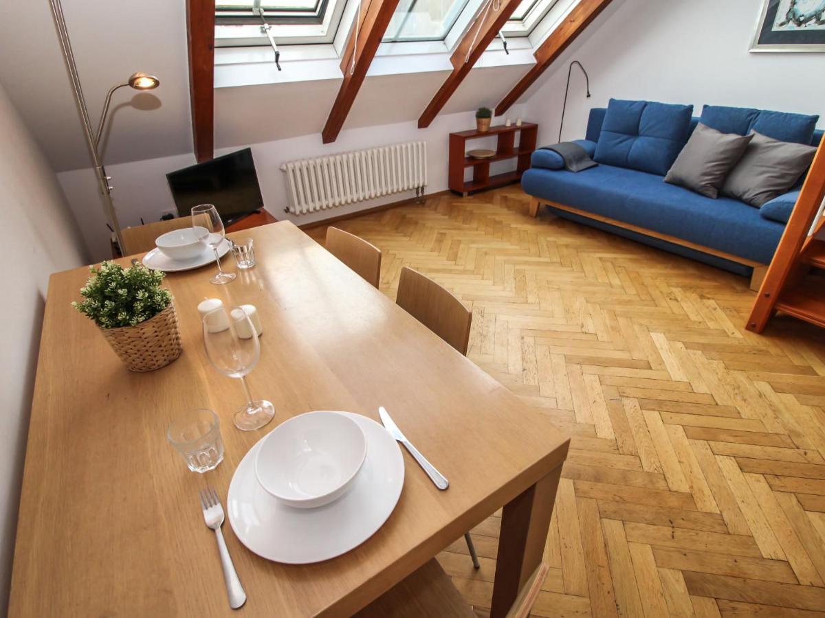 Apartment O21 By Interhome Praga Esterno foto
